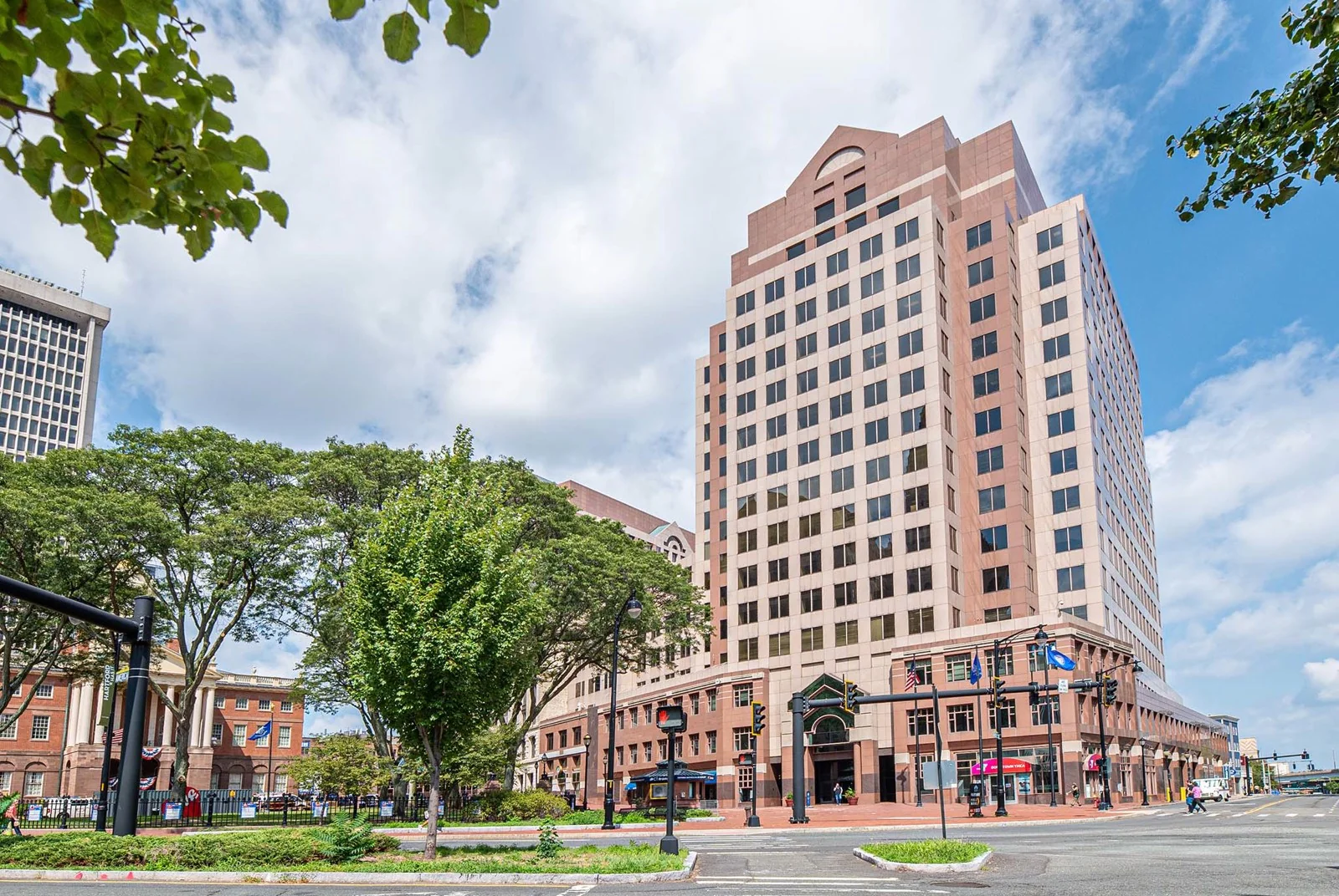 State House Square — Lease in Hartford, CT, photo 1 of 8
