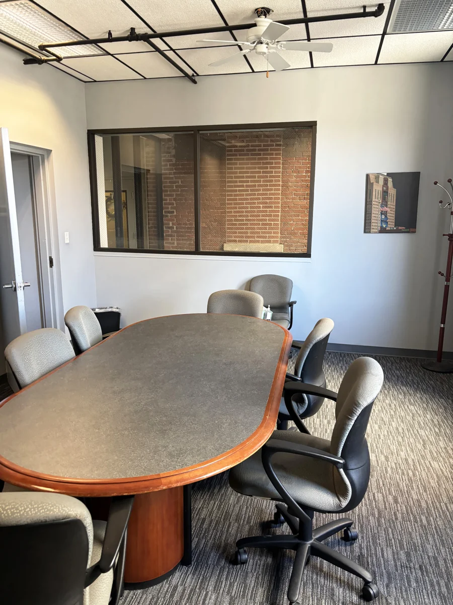 Glassworks Lofts — Sale in Louisville, KY, photo 4 of 5