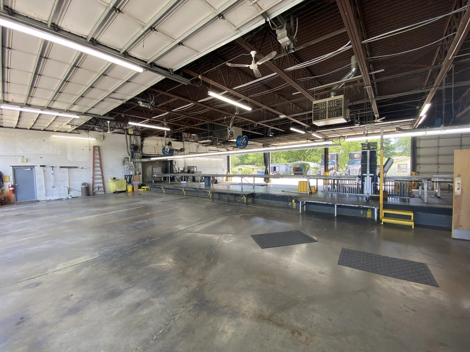 Industrial in Anderson, IN — Sale in Anderson, IN, photo 4 of 4