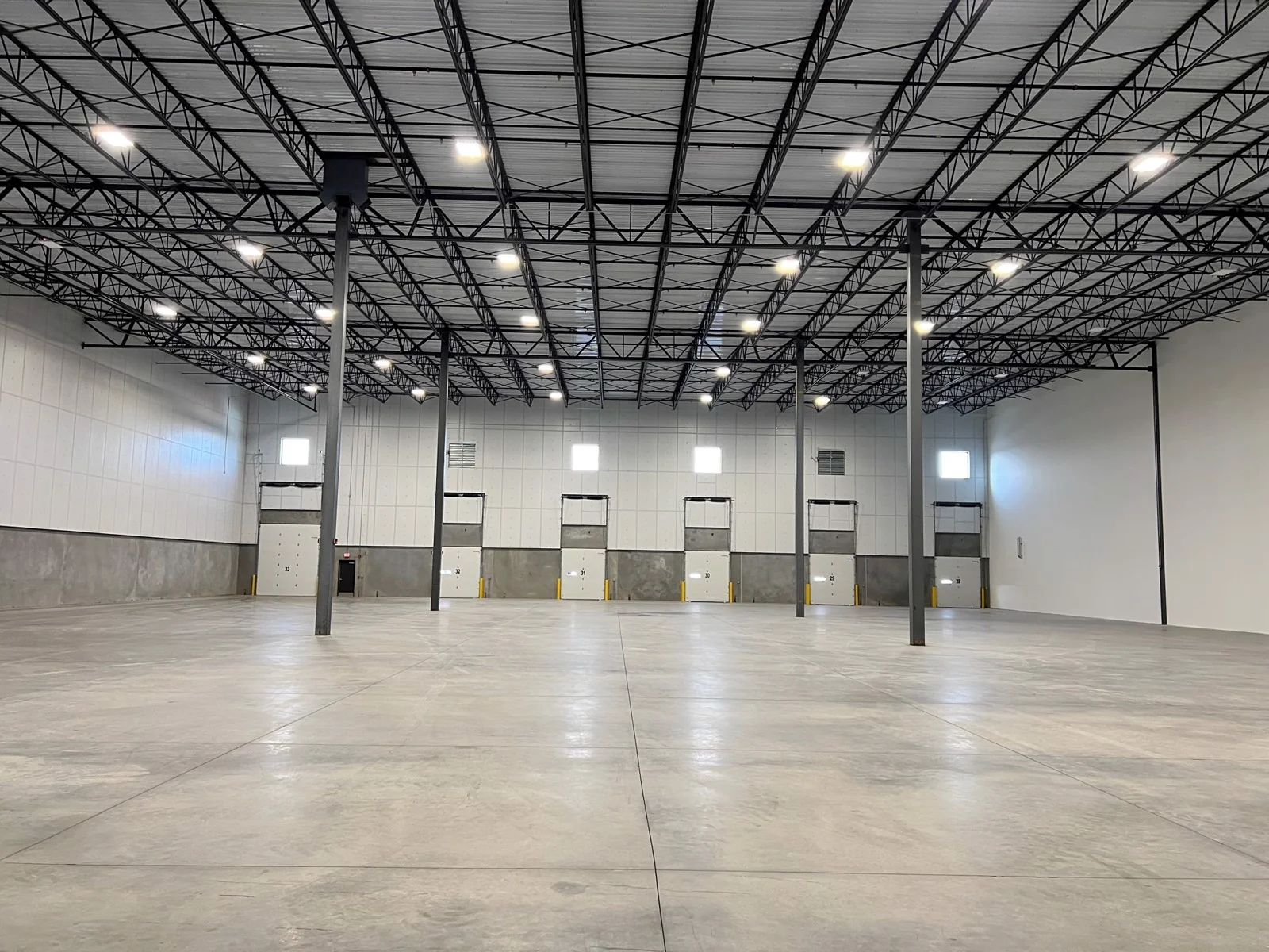 Industrial in Windsor, CT — Lease in Windsor, CT, photo 4 of 8