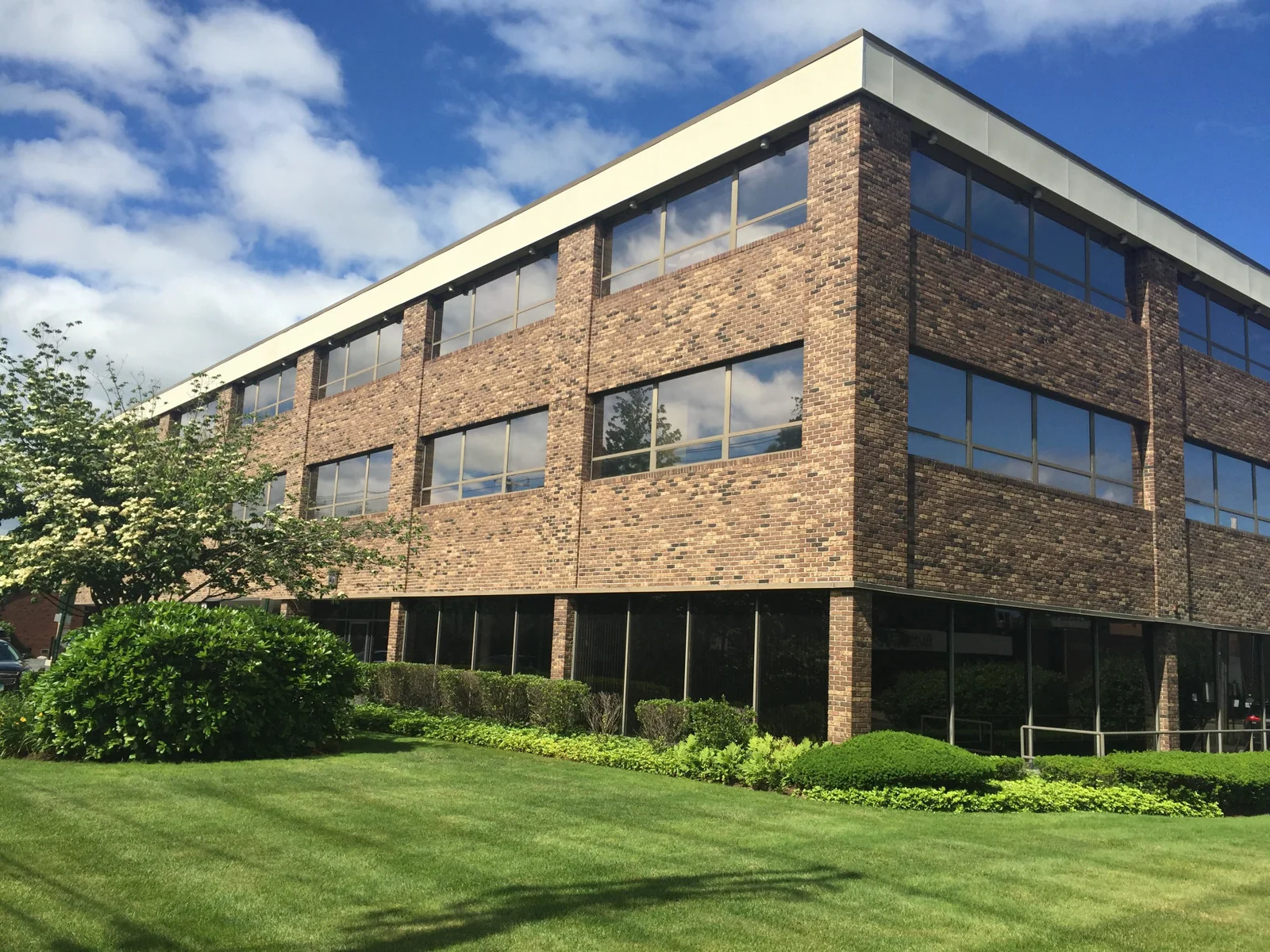 Office in West Hartford, CT — Lease in West Hartford, CT, photo 2 of 8