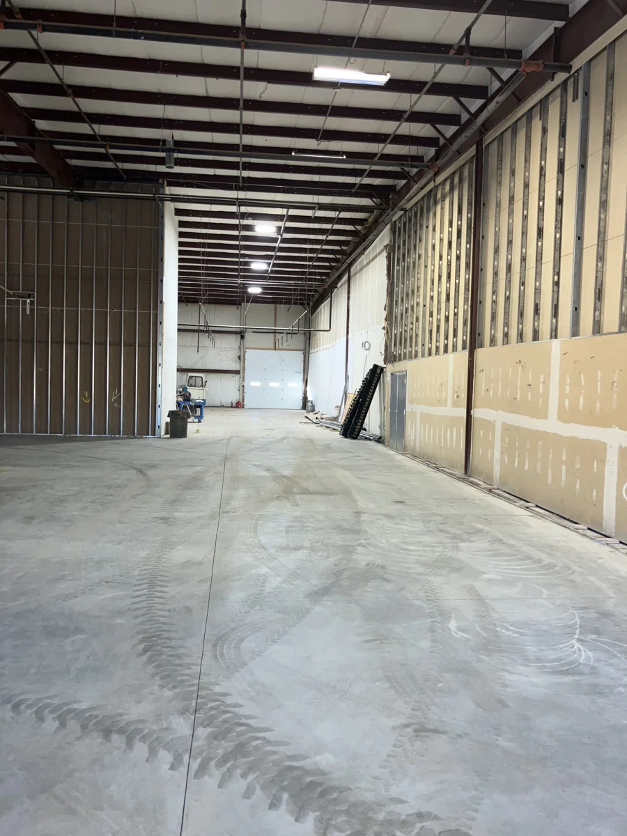 Industrial in North Haven, CT — Lease in North Haven, CT, photo 3 of 8
