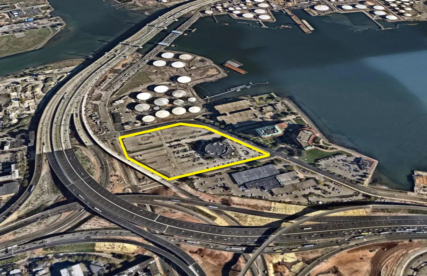 Land in New Haven, CT — Lease in New Haven, CT, photo 1 of 2