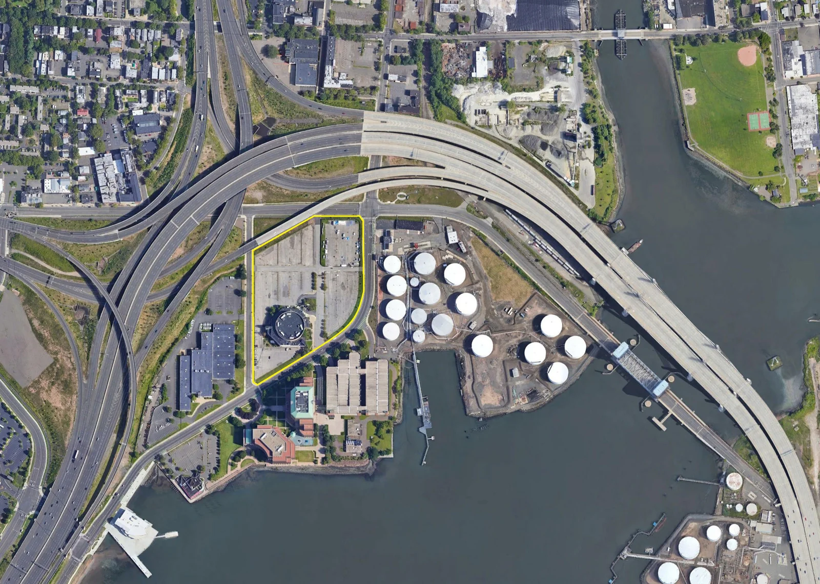 Land in New Haven, CT — Lease in New Haven, CT, photo 2 of 2