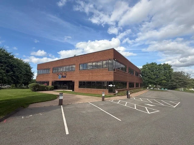 Office in Cheshire, CT — Sale in Cheshire, CT, photo 1 of 7
