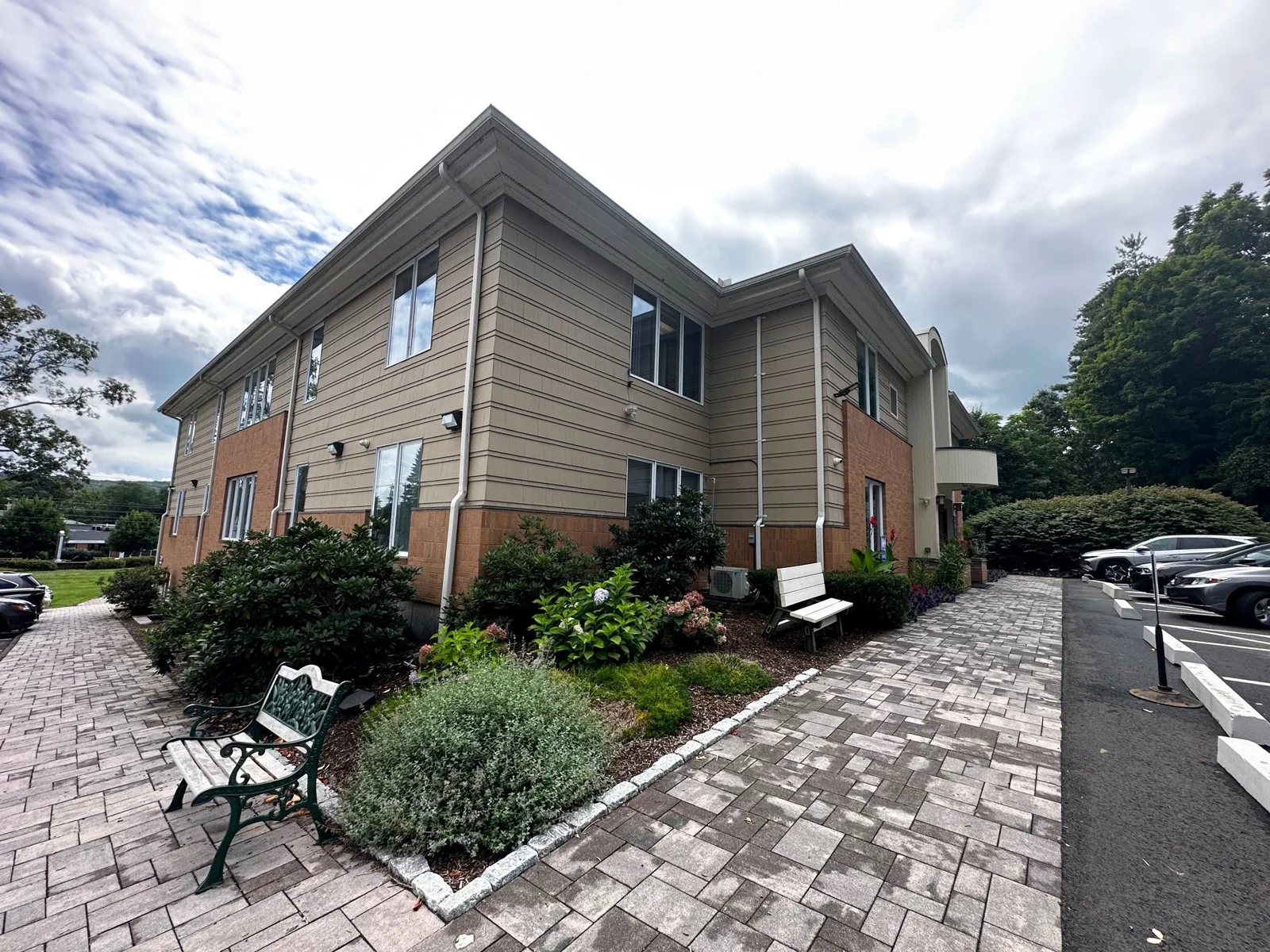 Healthcare in Simsbury, CT — Lease in Simsbury, CT, photo 6 of 8
