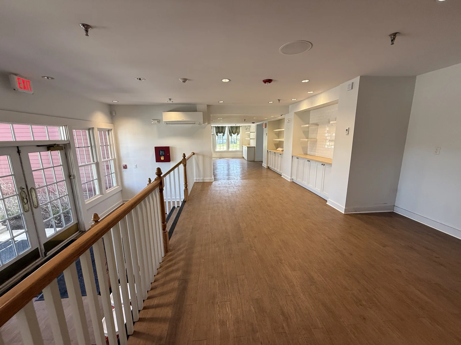 Retail in Avon, CT — Lease in Avon, CT, photo 6 of 8