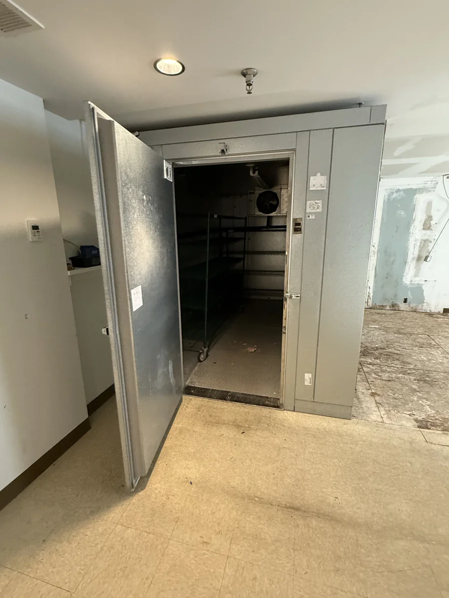 Retail in Avon, CT — Lease in Avon, CT, photo 8 of 8