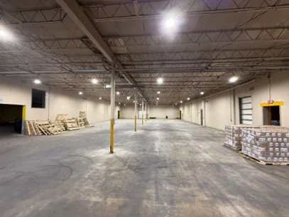 Industrial in Indianapolis, IN — Sale in Indianapolis, IN, photo 2 of 5