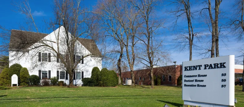 Kent Park Executive House — Lease in Wilton, CT, photo 2 of 6