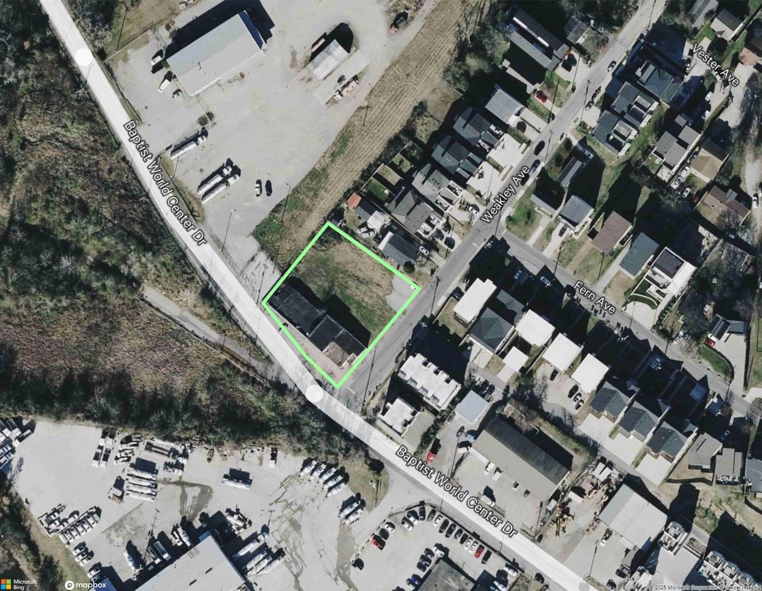 East Bank Land — Sale in Nashville, TN, photo 1 of 2