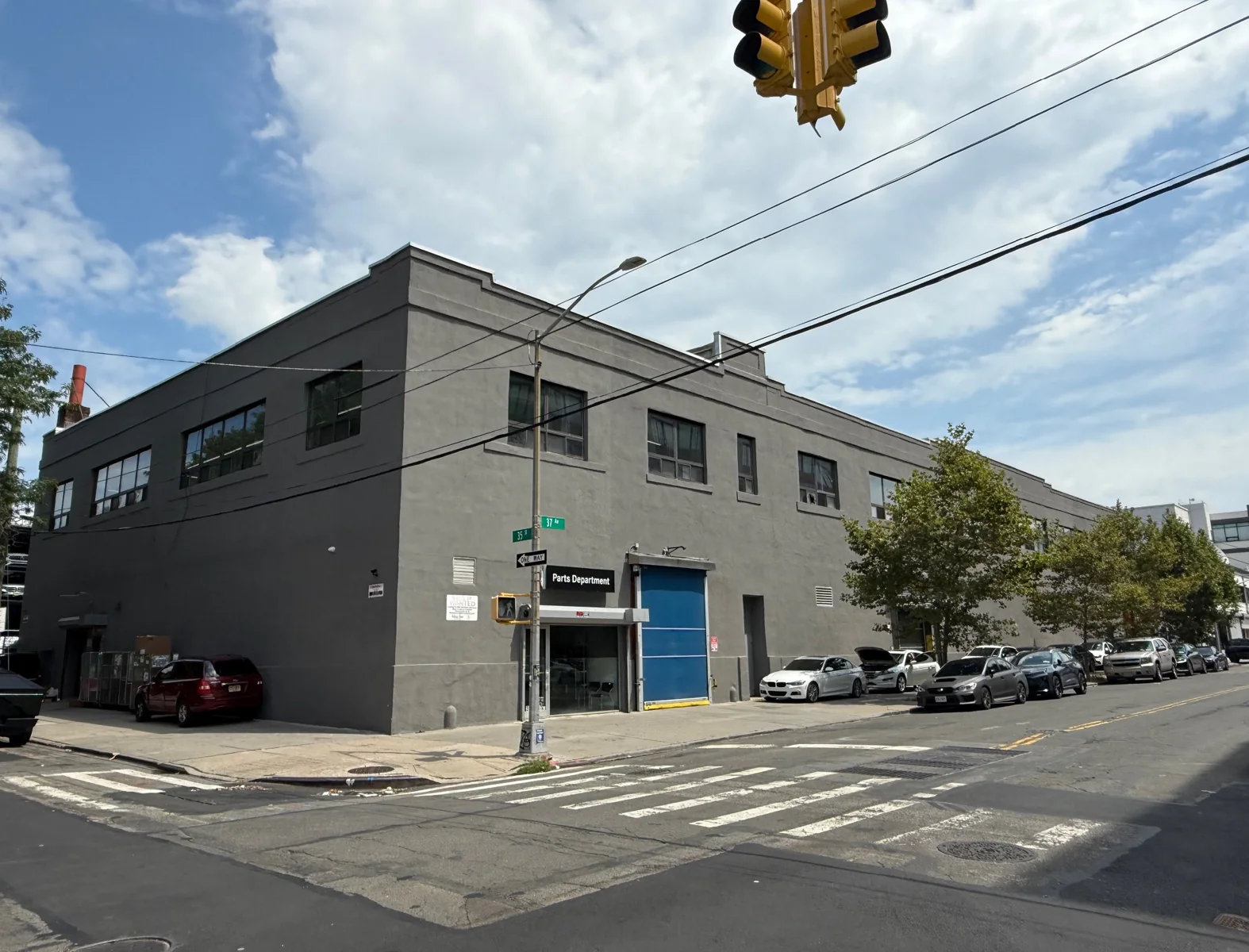 Industrial in Long Island City, NY