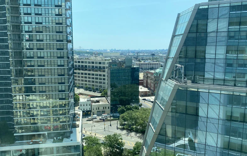 Court Square Place — Lease in Long Island City, NY, photo 1 of 1
