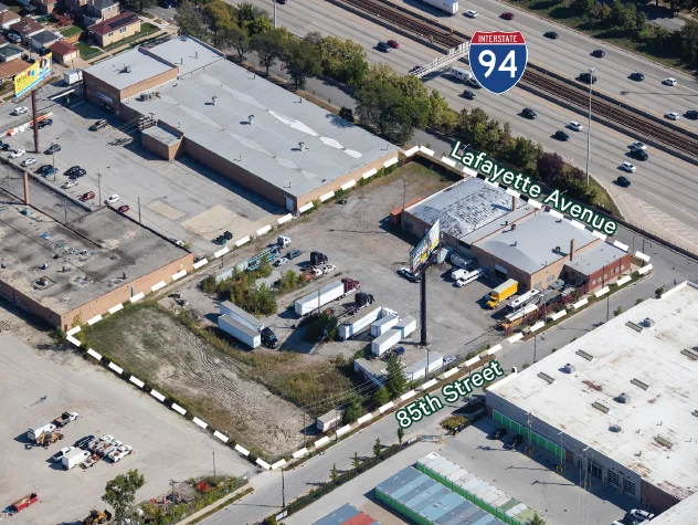 Industrial in Chicago, IL — Sale in Chicago, IL, photo 1 of 5