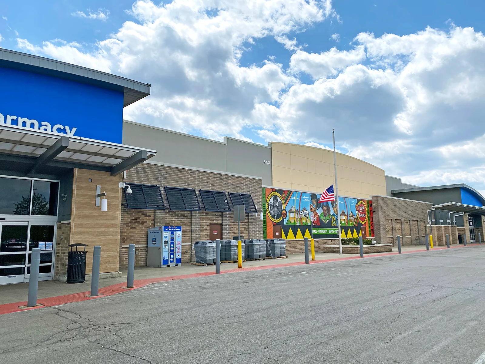 Former Walmart Supercenter, Chicago, IL
