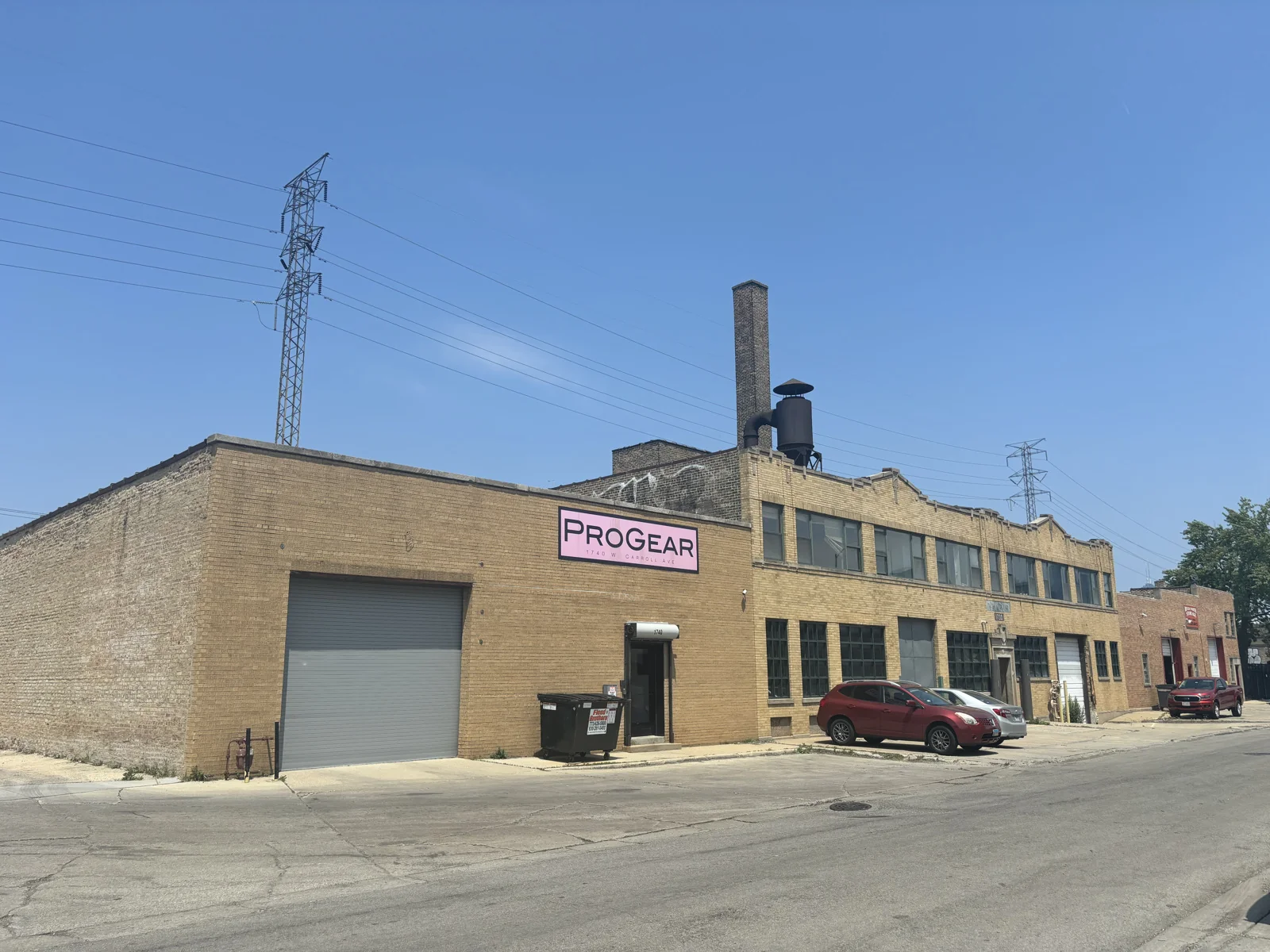 1730-1740 W Carroll Chicago, IL — Sale in Chicago, IL, photo 1 of 7