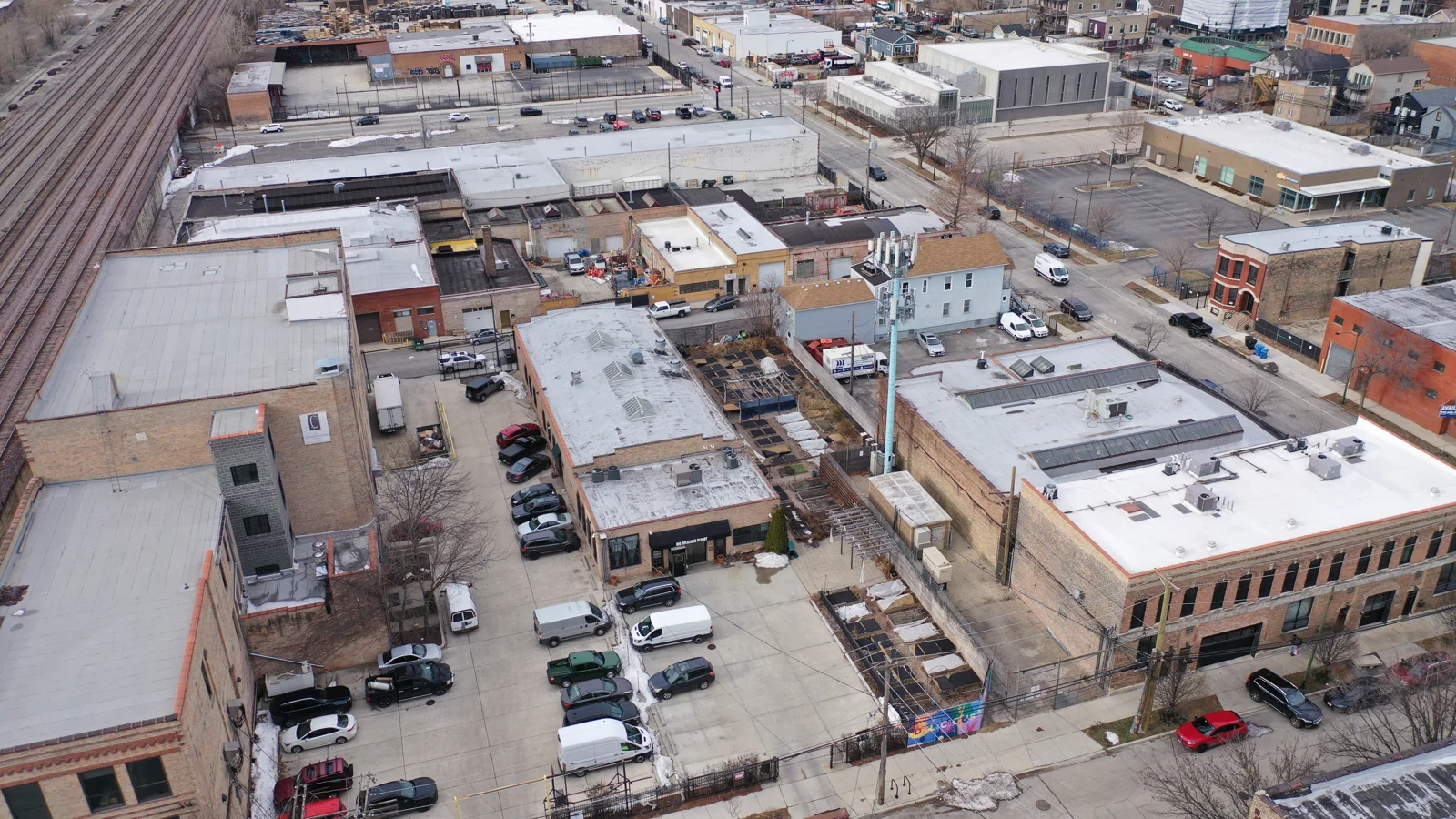 412 N Wolcott, Chicago, IL — Sale in Chicago, IL, photo 2 of 8