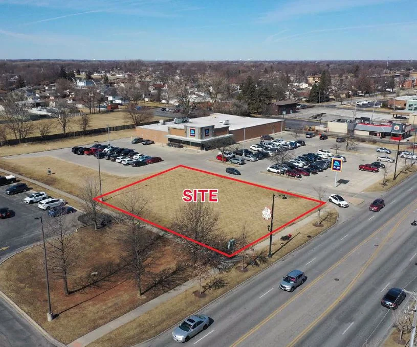 12050 S. Pulaski Rd — Sale in Alsip, IL, photo 2 of 4