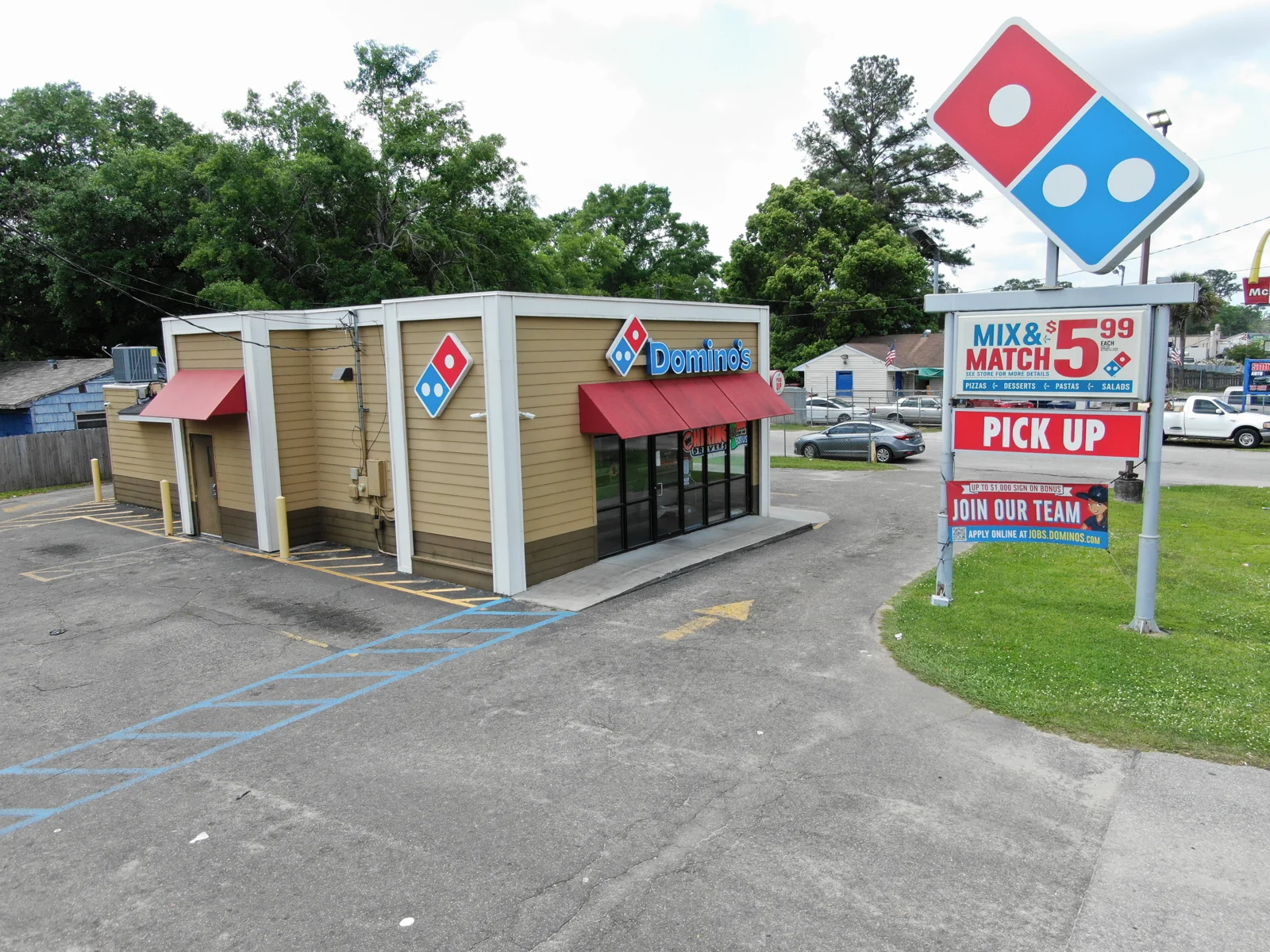 Dominos — Sale in Mobile, AL, photo 3 of 5