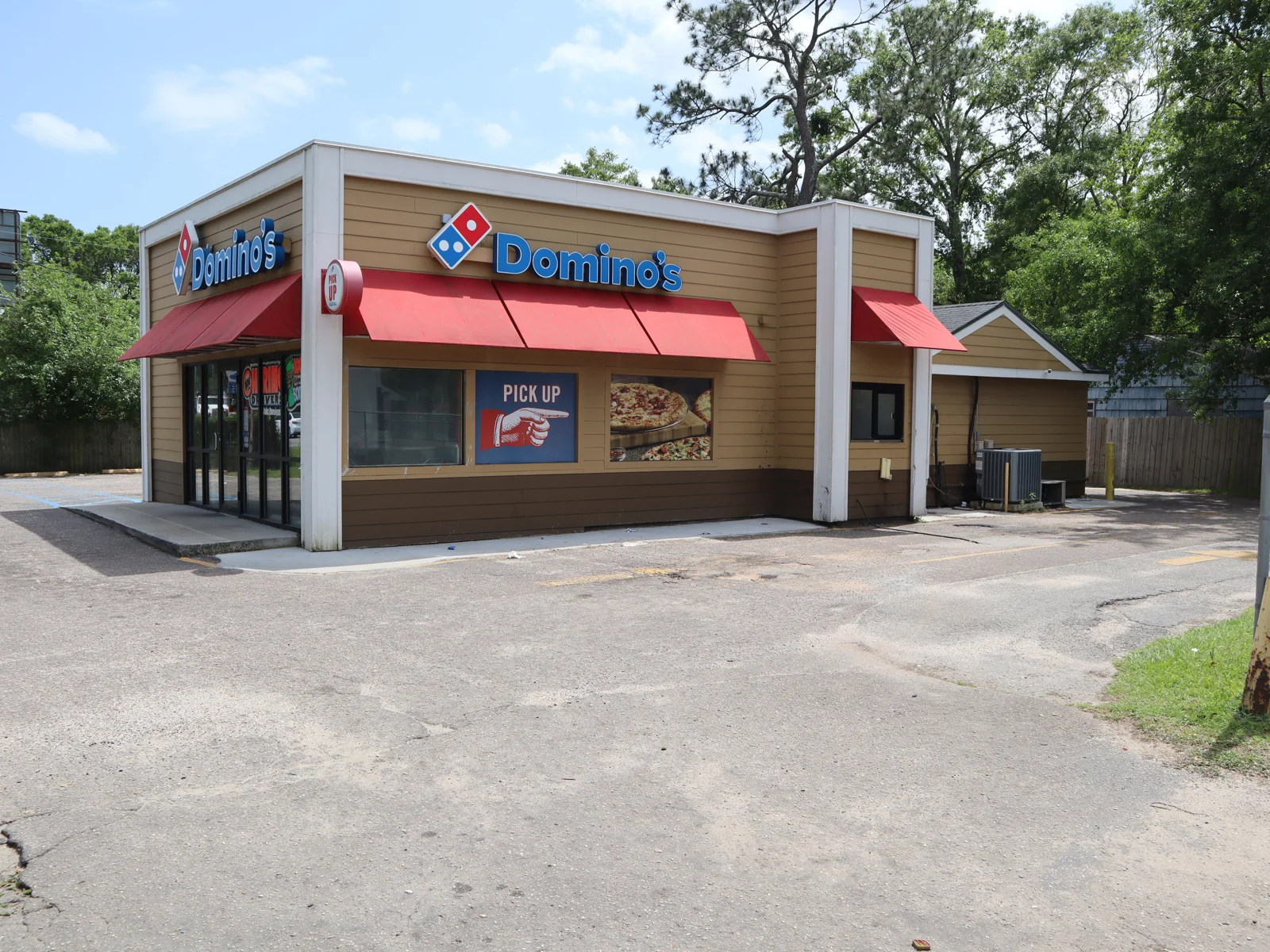Dominos — Sale in Mobile, AL, photo 5 of 5