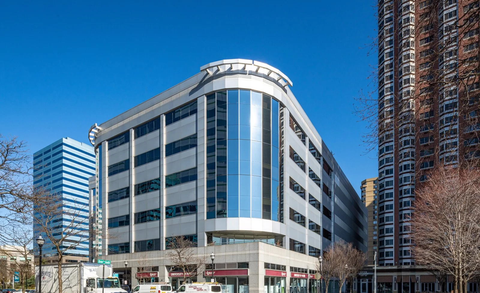 Newport Office Center VIII — Lease in Jersey City, NJ, photo 1 of 1
