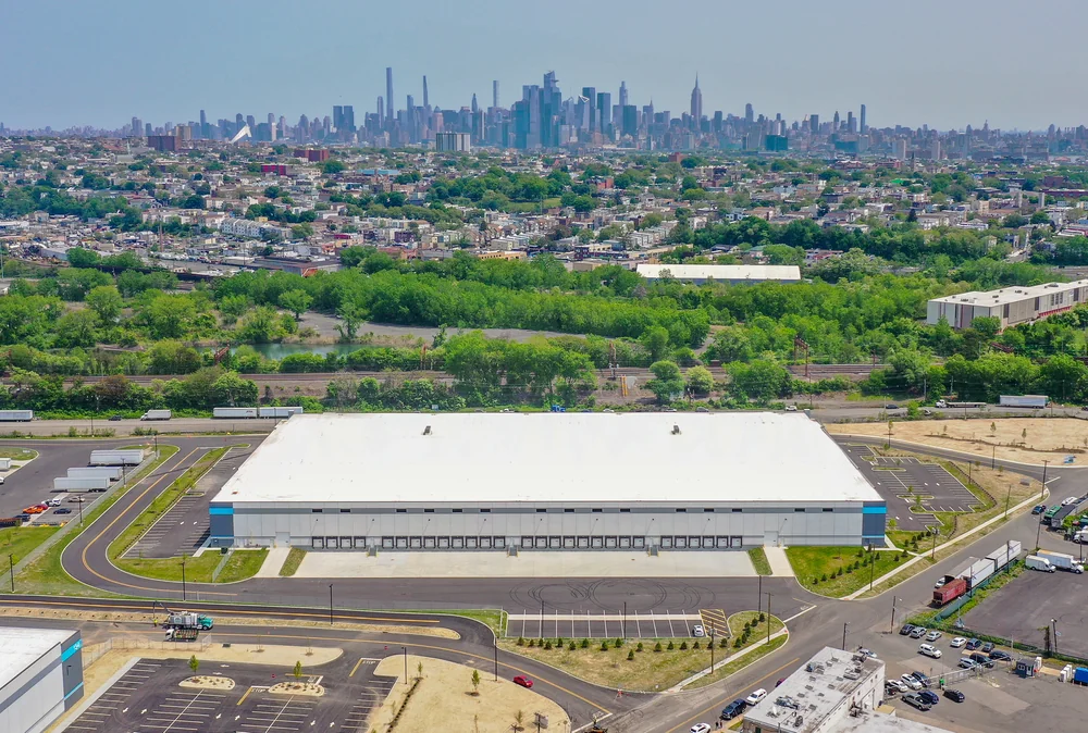 HRP Hudson Logistics Park — Lease in Jersey City, NJ, photo 4 of 8