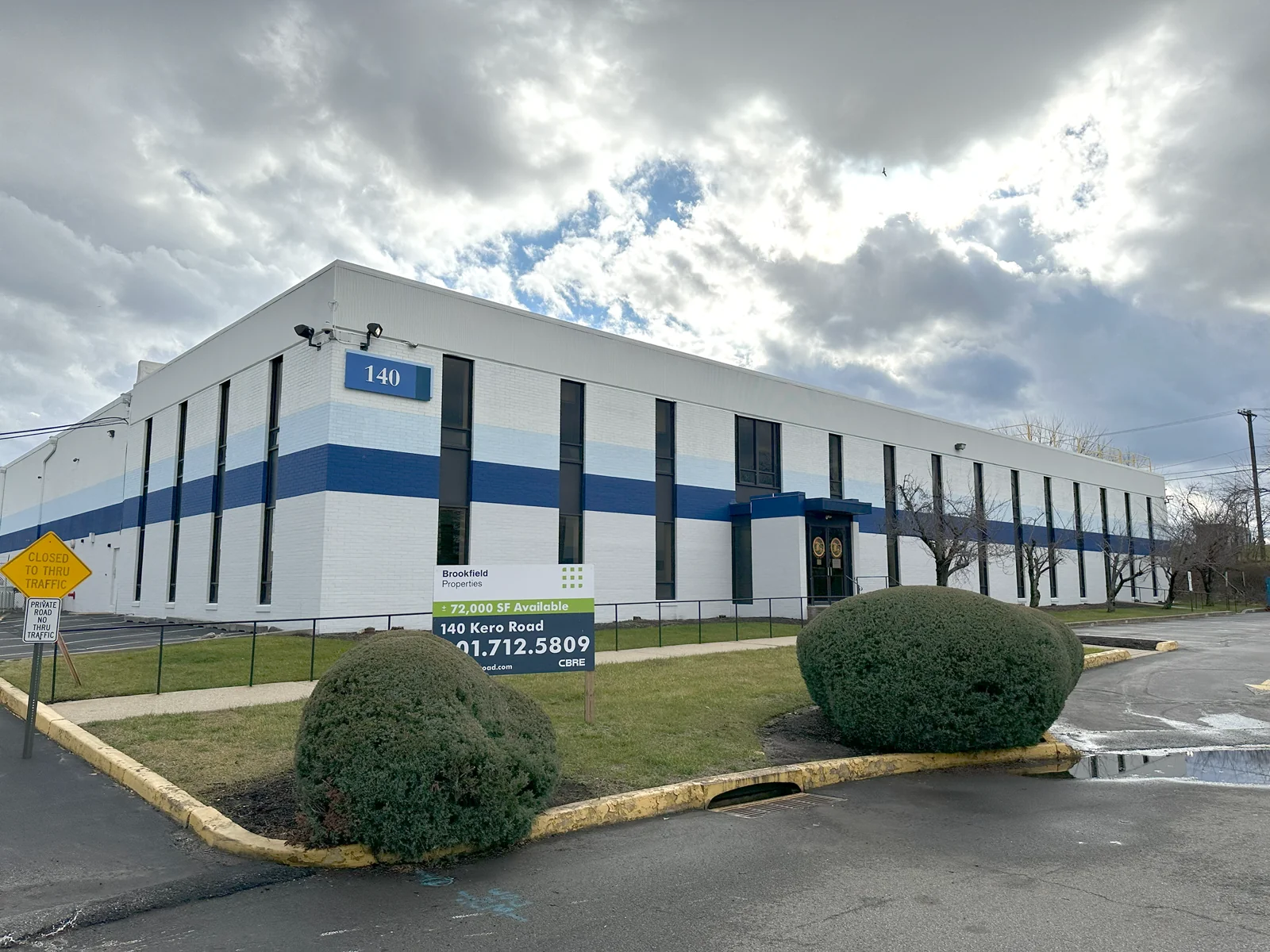 140 Kero Road — Lease in Carlstadt, NJ, photo 2 of 8