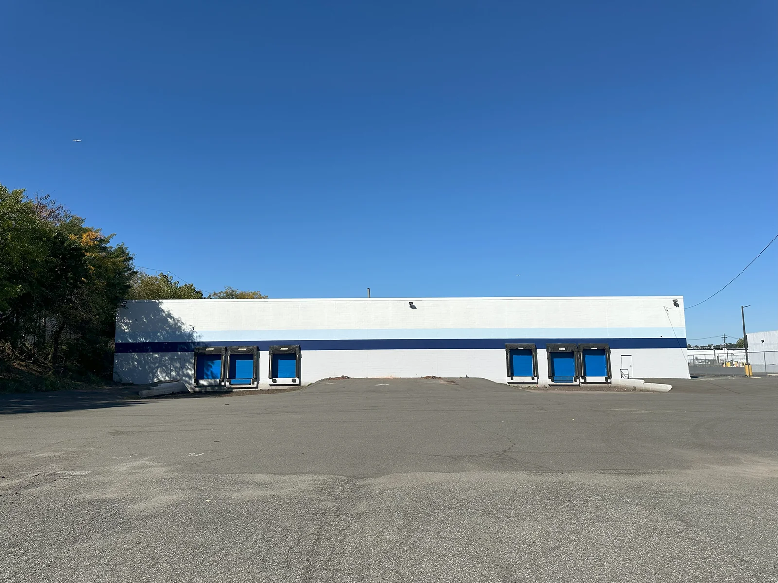 140 Kero Road — Lease in Carlstadt, NJ, photo 3 of 8