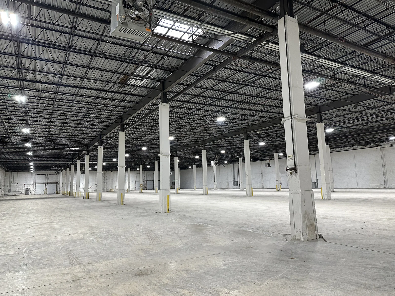 140 Kero Road — Lease in Carlstadt, NJ, photo 5 of 8