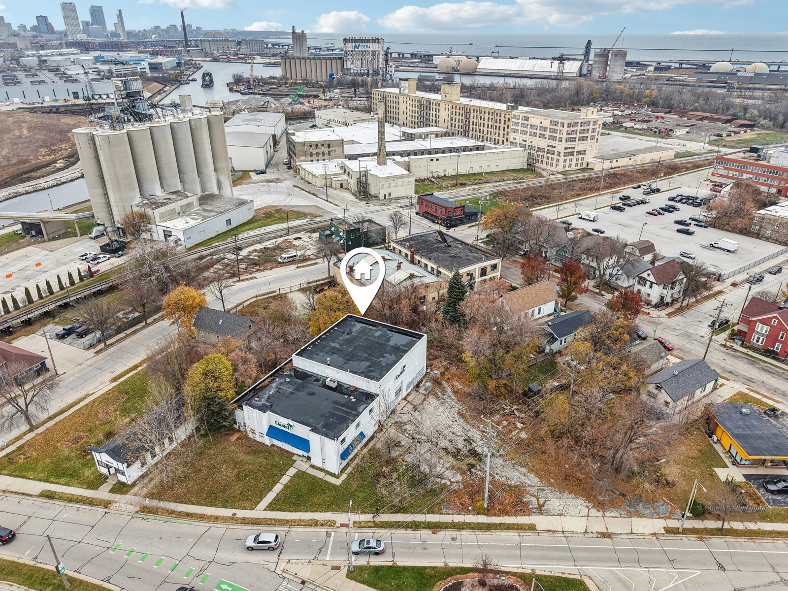 Bay View Redevelopment Opportunity — Sale in Milwaukee, WI, photo 4 of 8