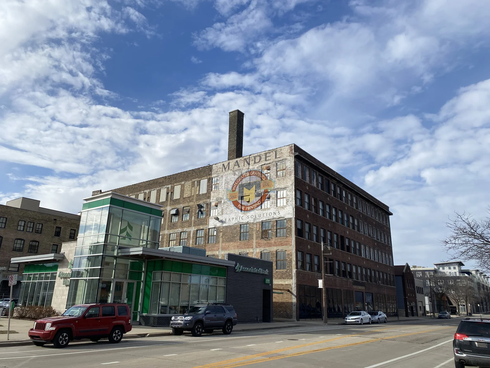 Historic Mandel Building — Sale in Milwaukee, WI, photo 1 of 3