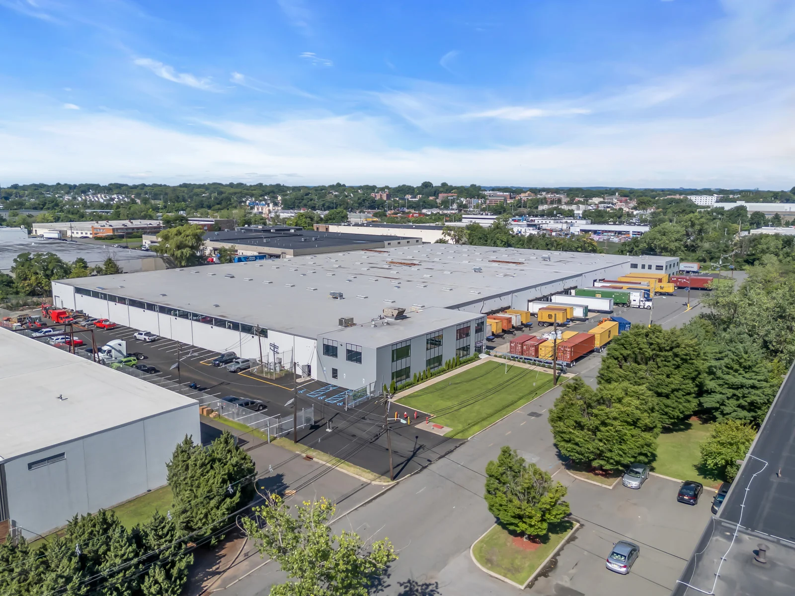 Industrial in East Rutherford, NJ — Lease in East Rutherford, NJ, photo 1 of 4