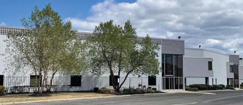205 Chubb Avenue — Lease in Lyndhurst, NJ, photo 1 of 1