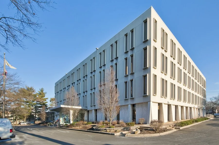 Park 80 East
