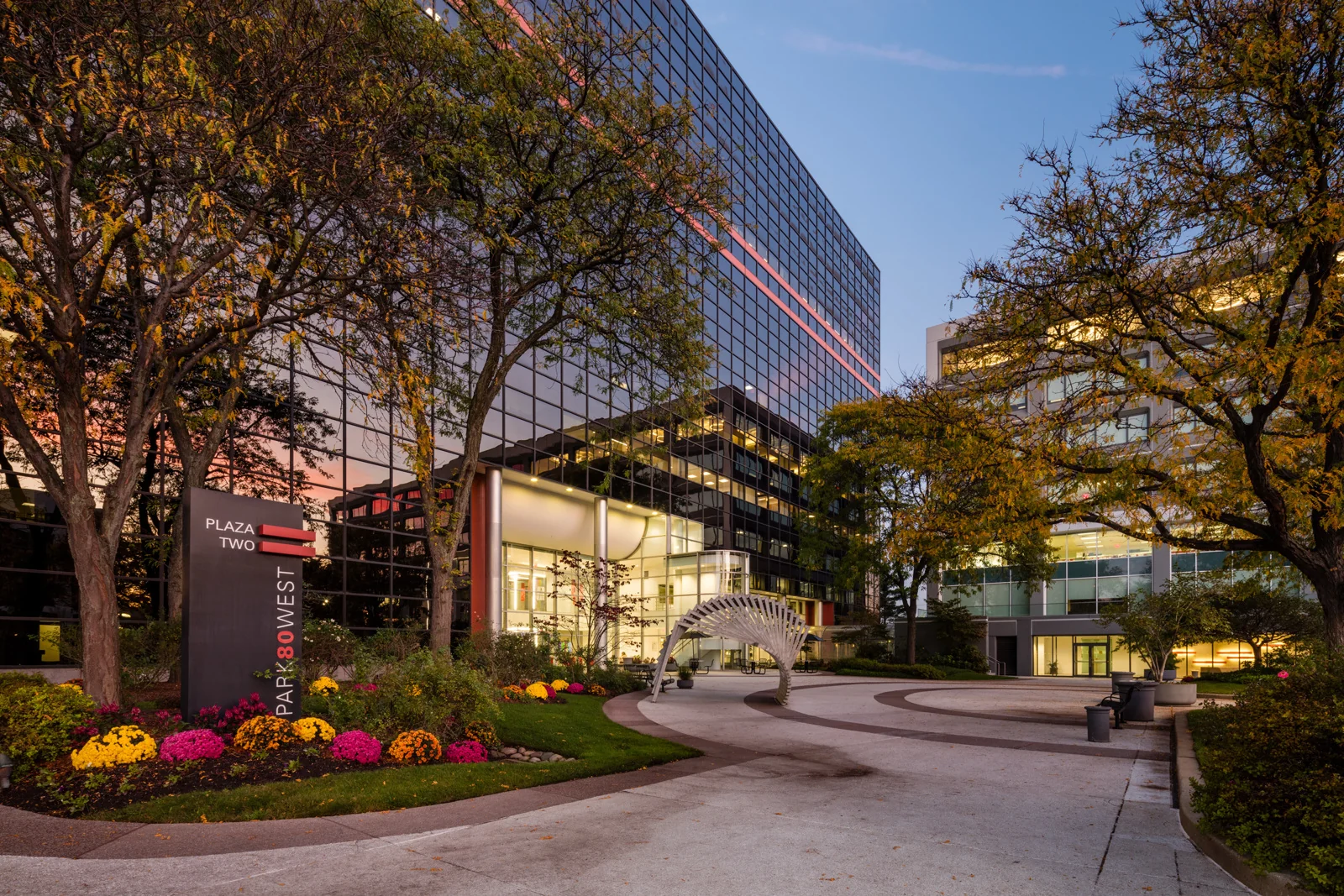 Park 80 West Plaza I & II — Lease in Saddle Brook, NJ, photo 5 of 8