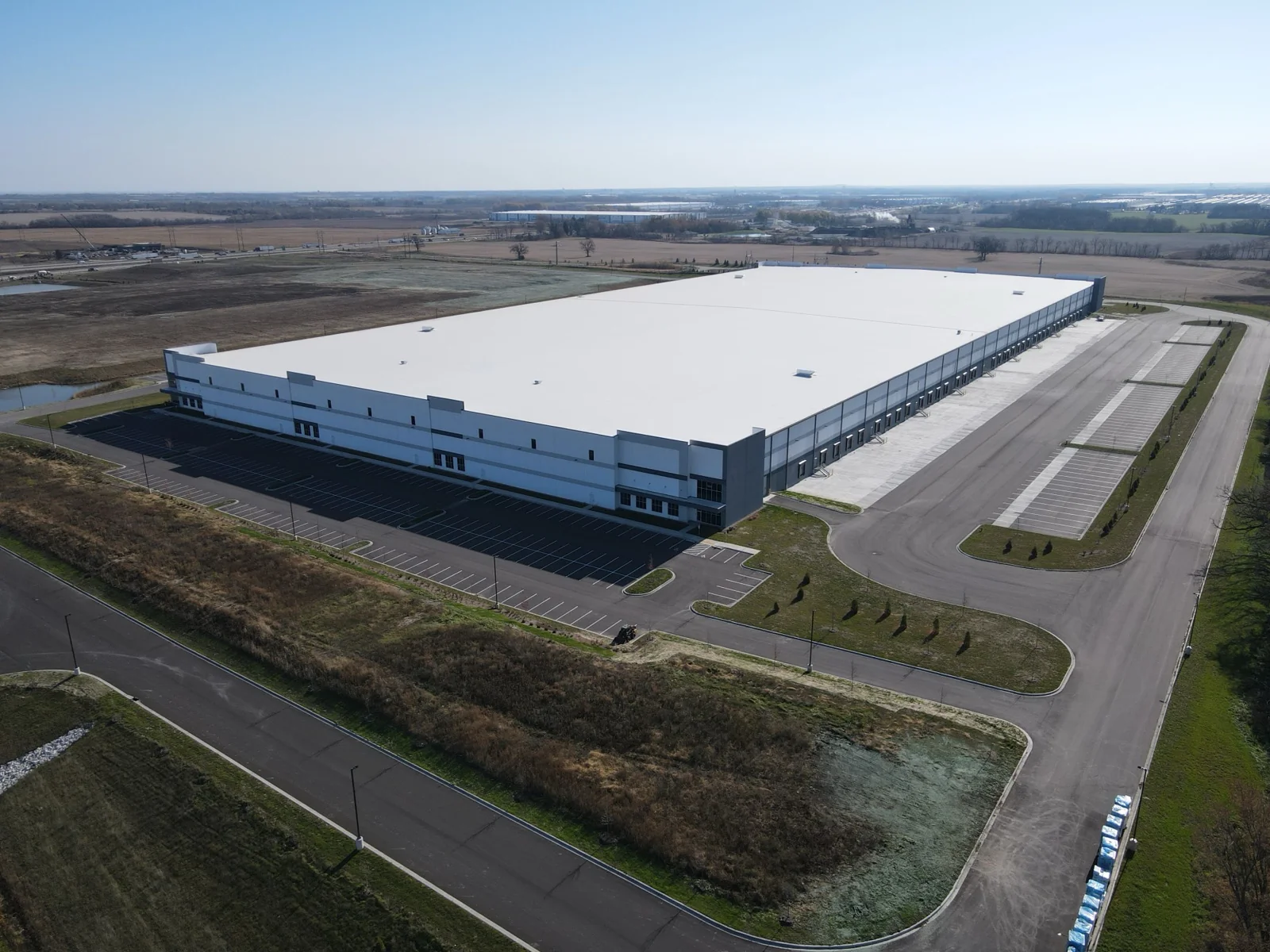 Flint 94 Commerce Center Building 1 — Sale in Kenosha, WI, photo 1 of 2