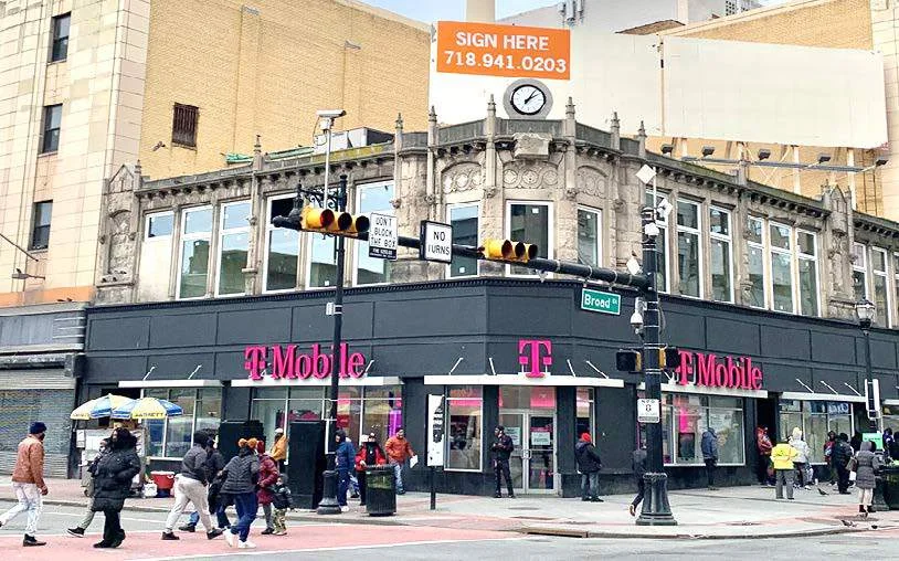 787 Broad Street