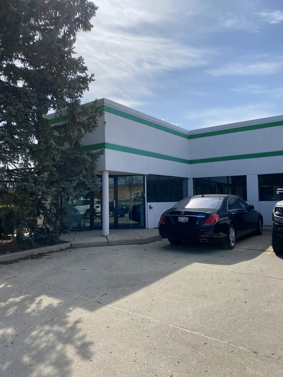 Industrial in Mundelein, IL — Sale in Mundelein, IL, photo 5 of 6