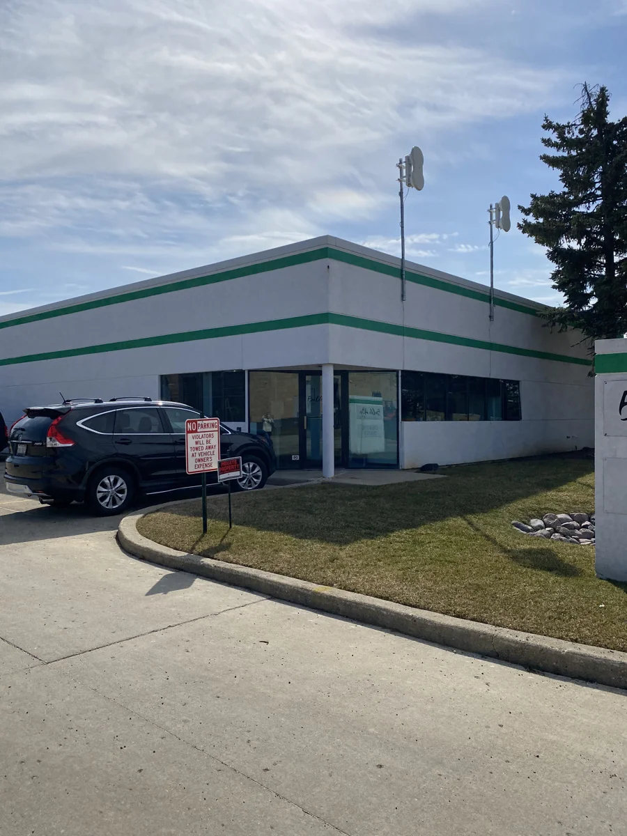 Industrial in Mundelein, IL — Sale in Mundelein, IL, photo 6 of 6