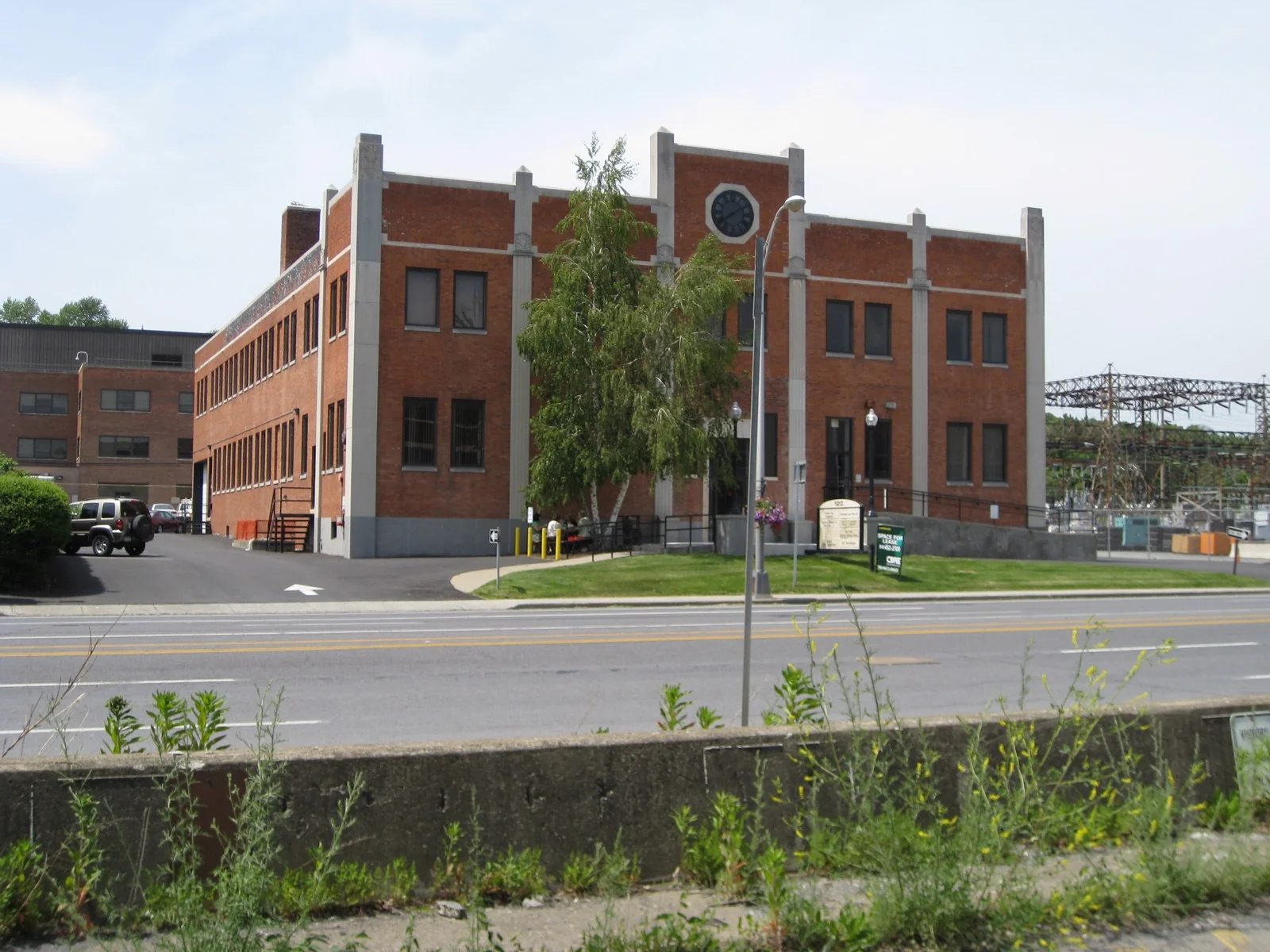Office in Albany, NY — Lease in Albany, NY, photo 1 of 1