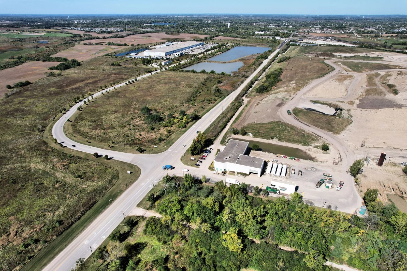 Grayslake Business Park — Sale in Grayslake, IL, photo 3 of 4