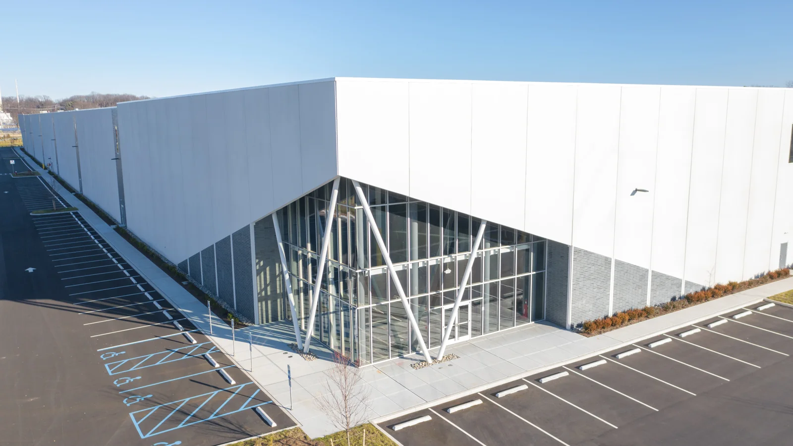 Arsenal Trade Center, Building 1 — Lease in Sayreville, NJ, photo 1 of 8