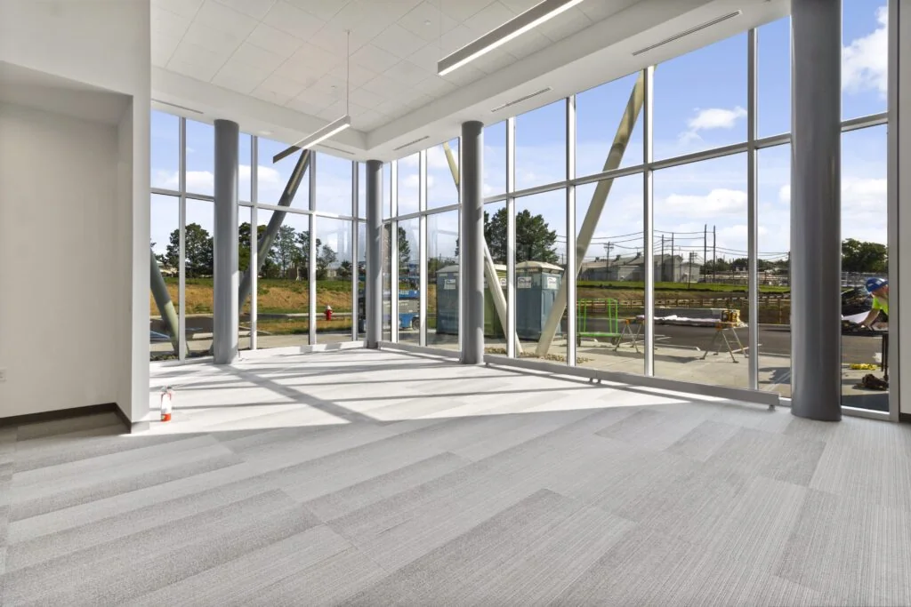 Arsenal Trade Center, Building 1 — Lease in Sayreville, NJ, photo 2 of 8