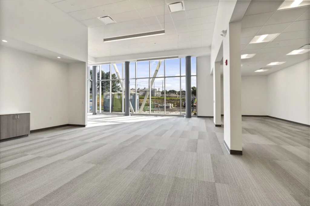 Arsenal Trade Center, Building 1 — Lease in Sayreville, NJ, photo 4 of 8