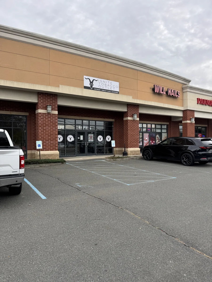 Retail in Halfmoon, NY — Lease in Halfmoon, NY, photo 3 of 5