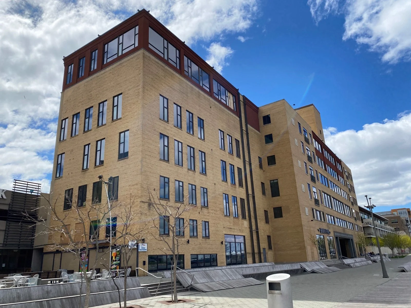 The Watermark Building — Lease in Green Bay, WI, photo 1 of 6