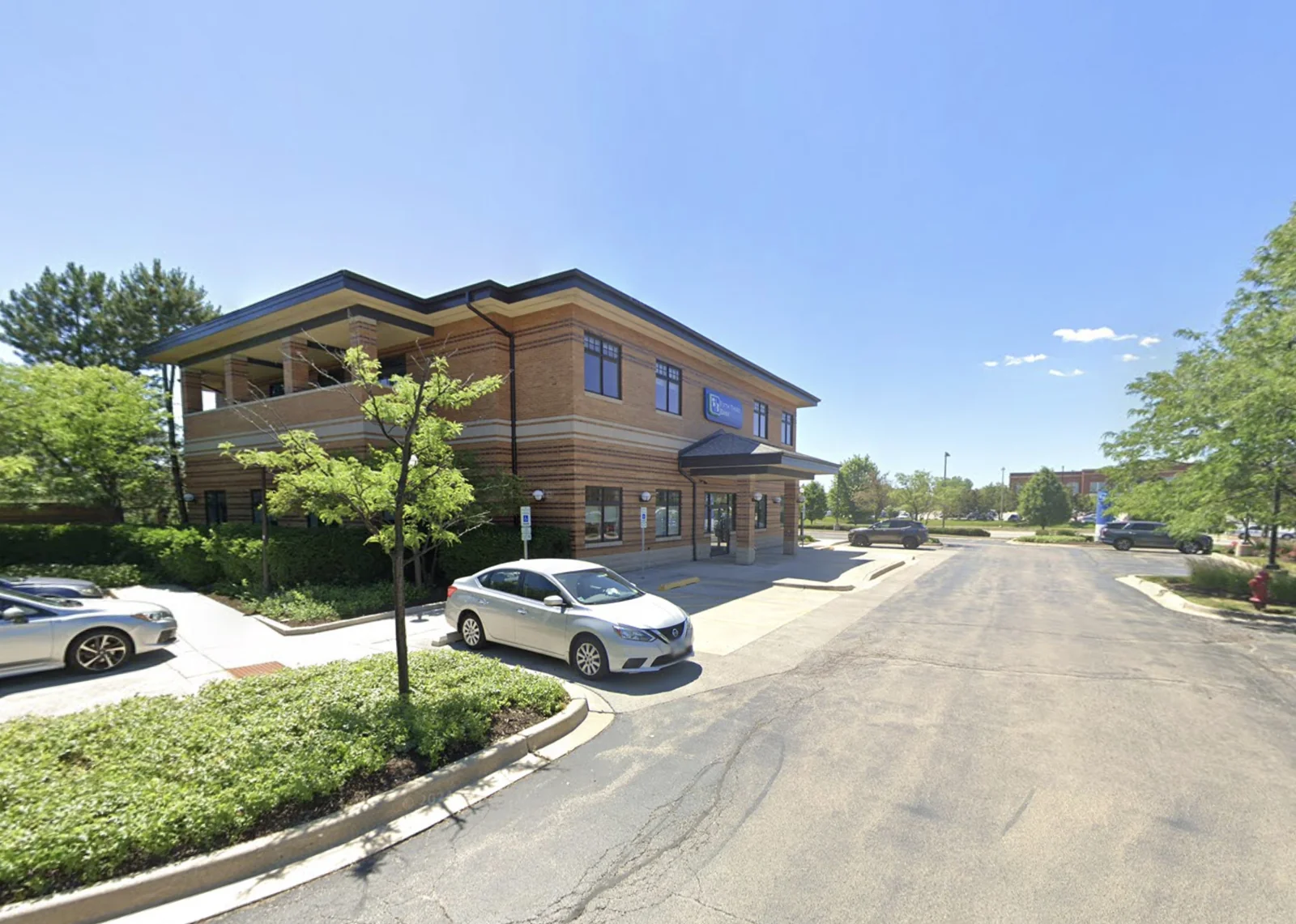Retail in Warrenville, IL — Sale in Warrenville, IL, photo 3 of 3