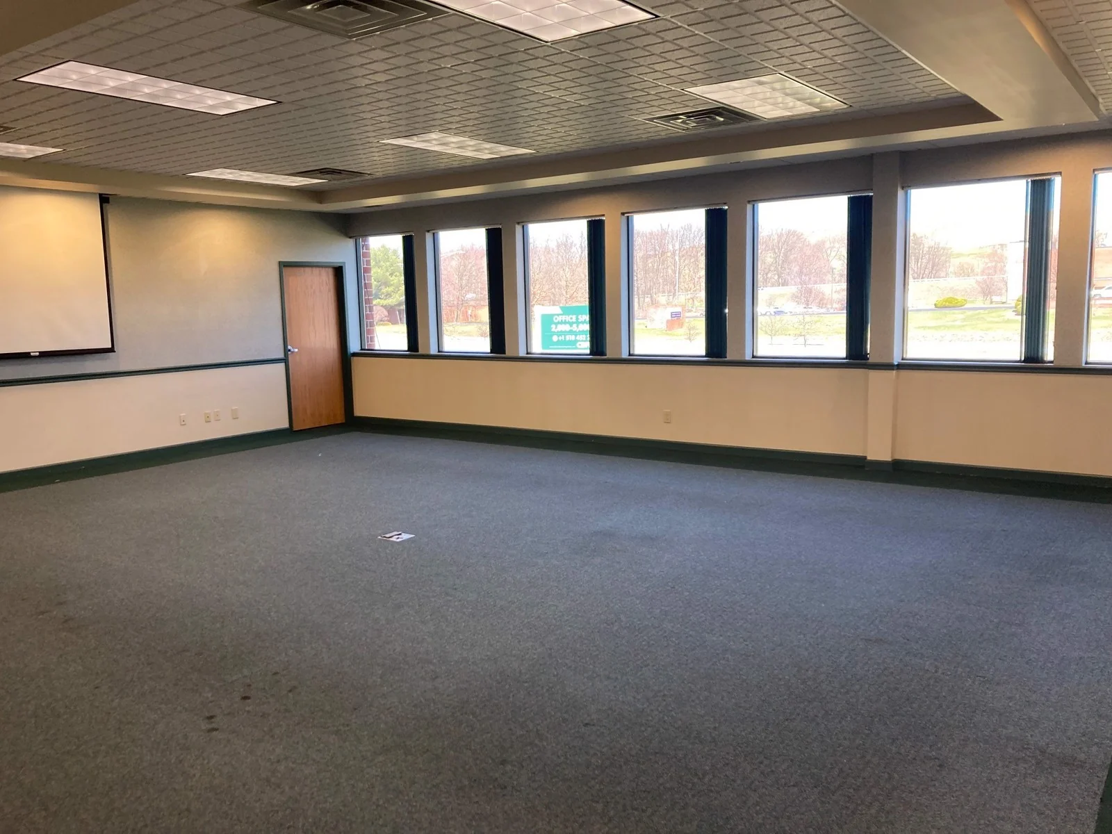 Office in Albany, NY — Lease in Albany, NY, photo 5 of 8