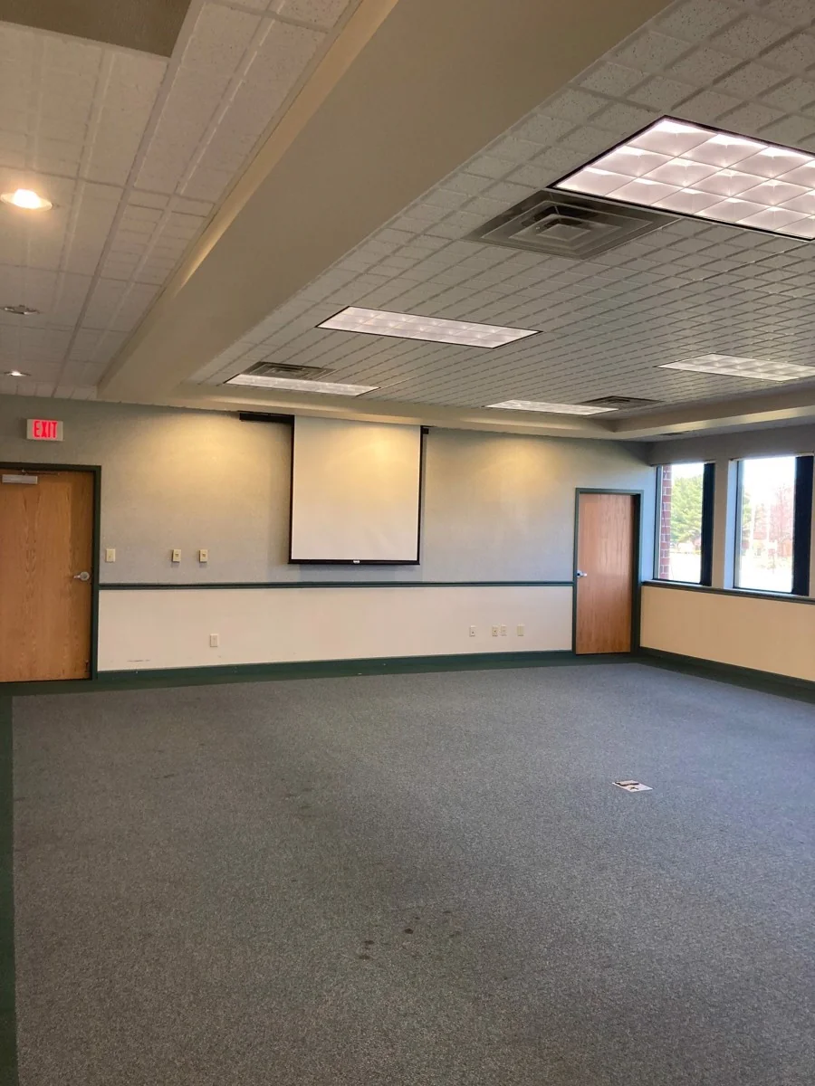 Office in Albany, NY — Lease in Albany, NY, photo 6 of 8