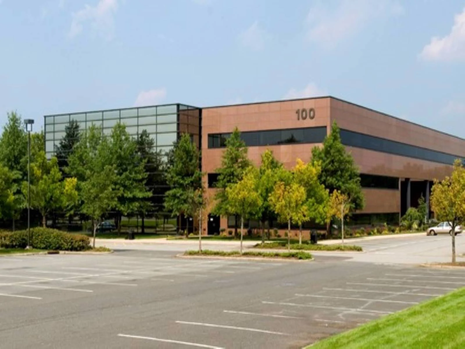 Office in East Hanover, NJ — Lease in East Hanover, NJ, photo 1 of 1